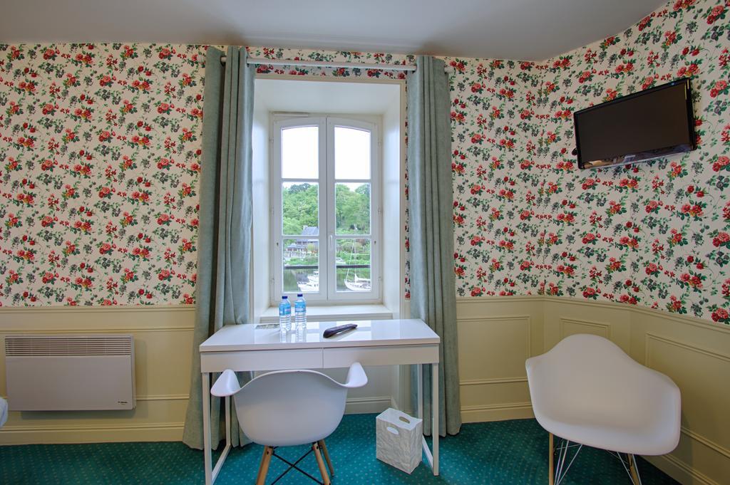 Hotel De Charme Les Mimosas Pont-Aven Oda fotoğraf